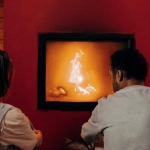 Игровой слот The Dog House Megaways с собаками и выигрышными комбинациями